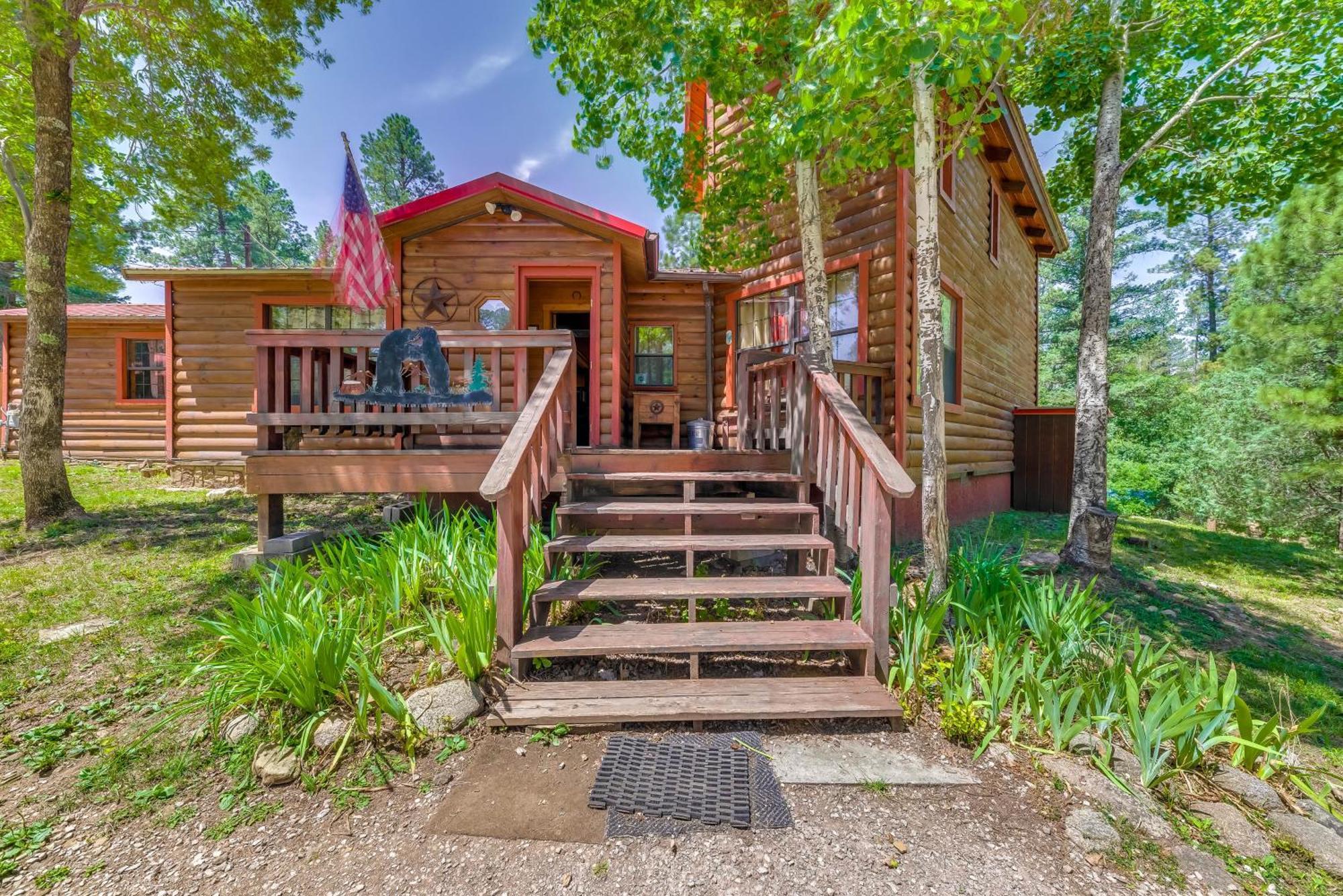 Unique Bear Country Cabin In Ruidoso With Hot Tub! Esterno foto